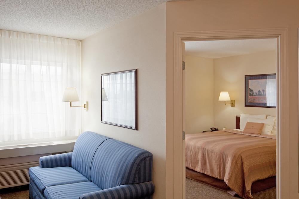 Sonesta Simply Suites Boston Braintree Exterior foto