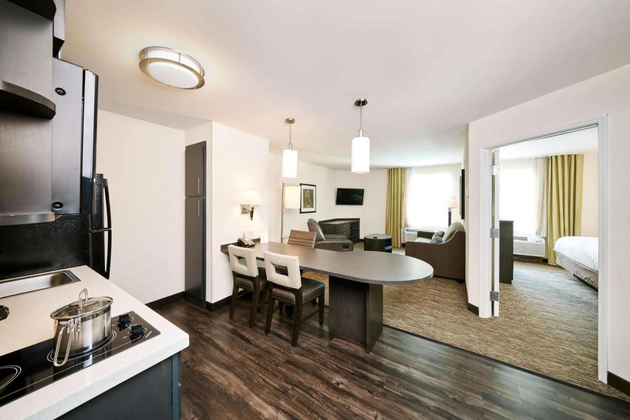 Sonesta Simply Suites Boston Braintree Exterior foto