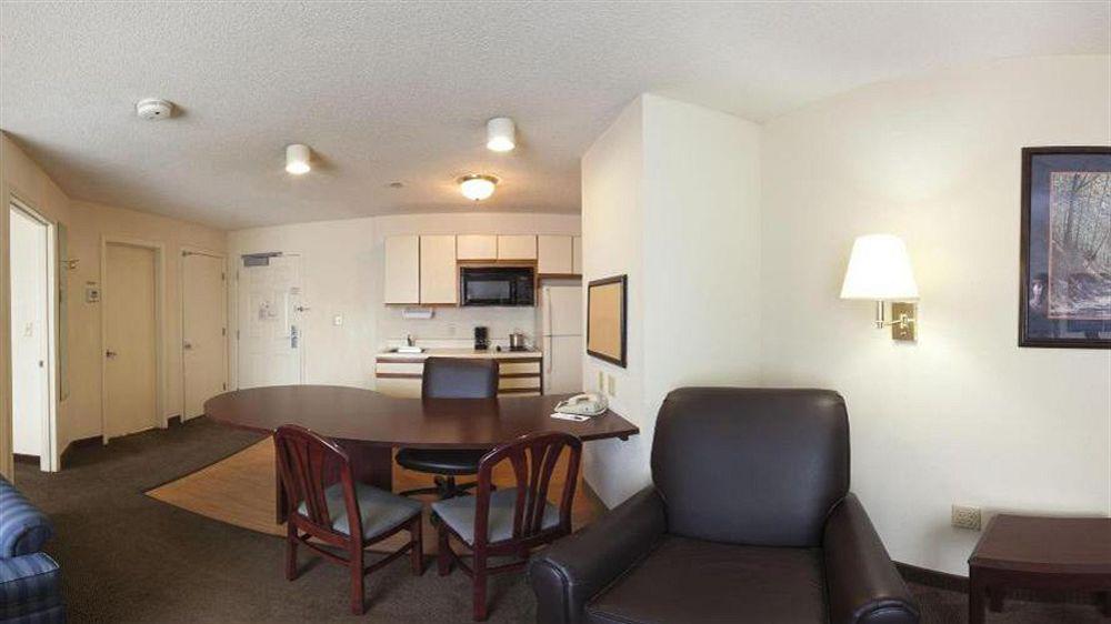 Sonesta Simply Suites Boston Braintree Exterior foto